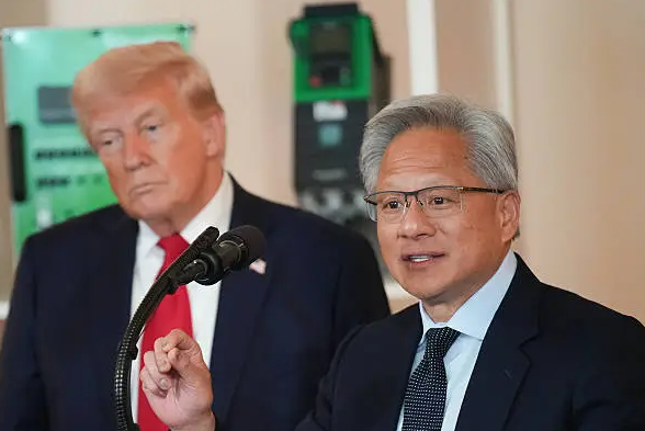 观点 | 特朗普邀请黄仁勋一同访华！潜在可能与成果一文看懂
